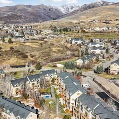 3BR Mountain Condo | Pool, Hot Tub & Sauna
